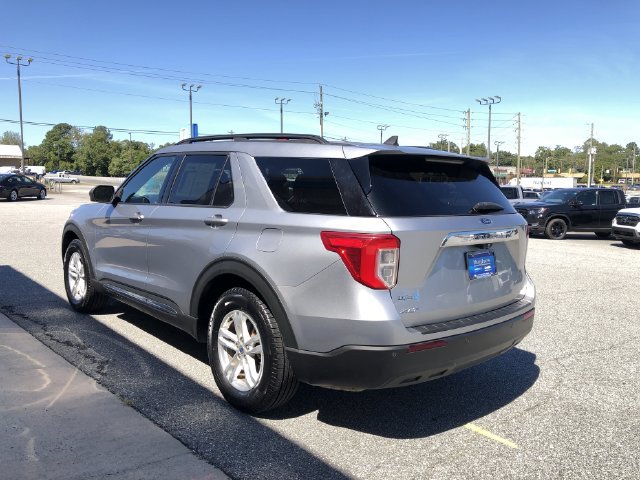 Used 2021 Ford Explorer XLT RWD image 6
