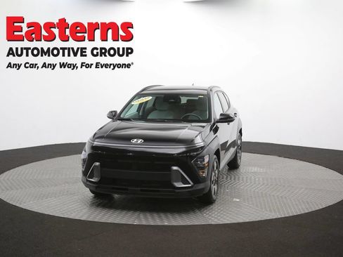 Used 2024 Hyundai Kona SEL FWD image 63