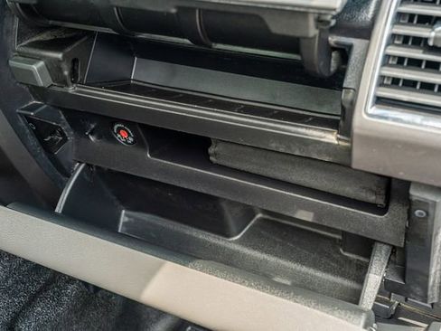 Used 2017 Ford F250 XLT w/ XLT Value Package image 47