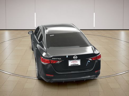 Certified 2024 Nissan Sentra S FWD image 32