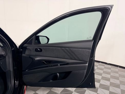 Used 2025 Hyundai Elantra N image 37