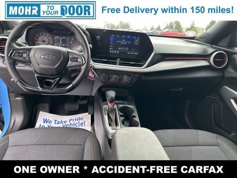 Used 2024 Chevrolet Trax RS w/ Sunroof Package image 33