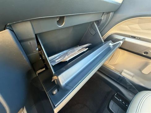 New 2025 Ford Maverick Lariat image 19