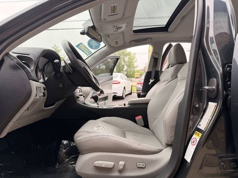 Used 2008 Lexus IS 250 AWD image 7