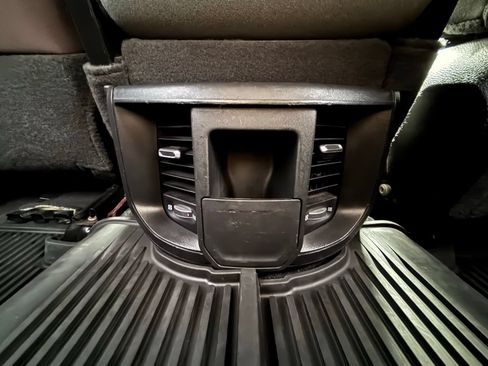 Used 2022 RAM 2500 Big Horn w/ Cold Weather Group AWD/4WD image 19