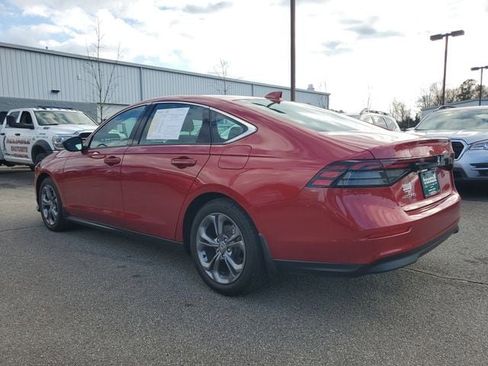 Used 2024 Honda Accord EX image 4