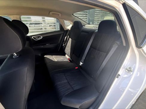 Used 2018 Nissan Sentra SV image 19