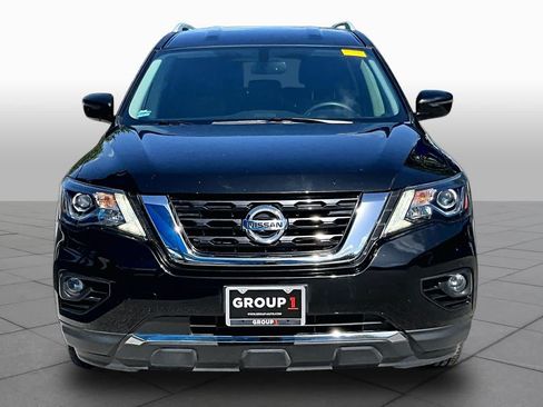 Used 2017 Nissan Pathfinder SV FWD image 4