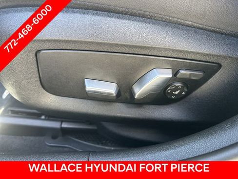 Used 2019 BMW 530i w/ Convenience Package image 18