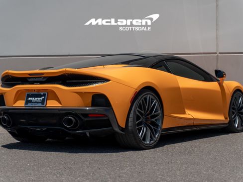 Used 2025 McLaren GTS RWD image 7
