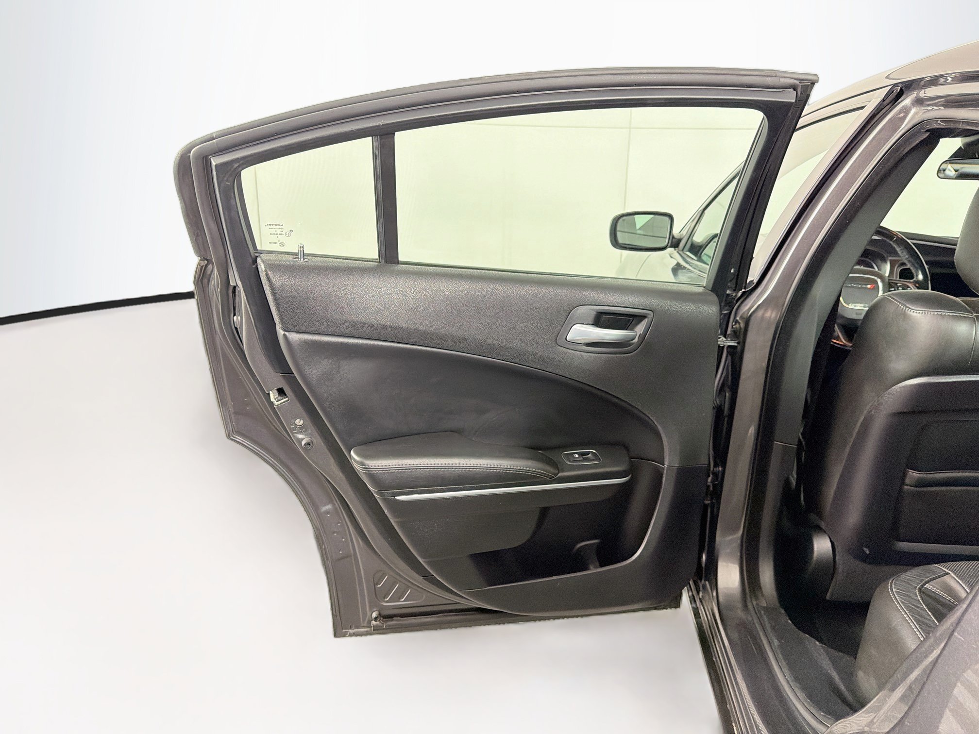 Used 2021 Dodge Charger SXT w/ Leather Interior Group RWD image 25