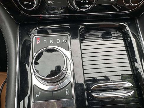 Used 2015 Jaguar XJ L Portfolio image 32