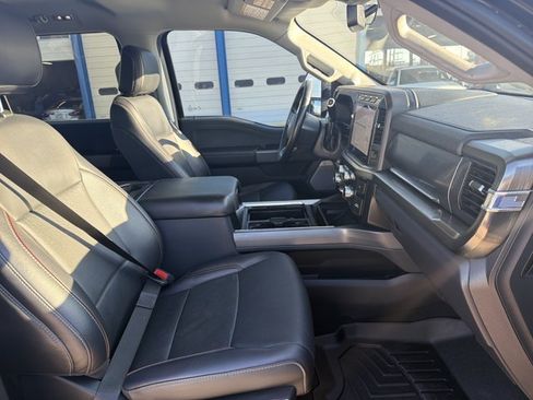 Used 2024 Ford F250 Lariat w/ Chrome Package AWD/4WD image 25