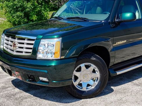 Used 2003 Cadillac Escalade AWD image 44