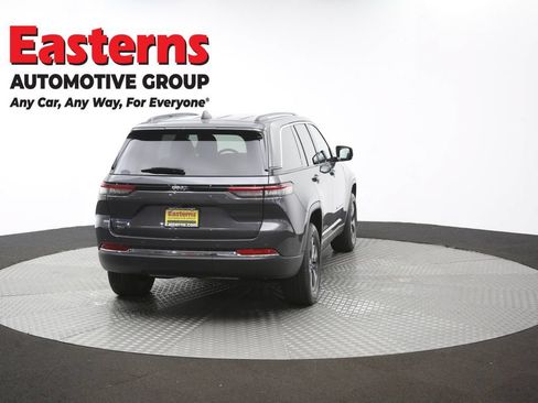 Used 2022 Jeep Grand Cherokee Limited 4xe AWD/4WD image 45