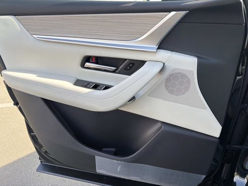 New 2026 MAZDA CX-90 Plug-In Hybrid w/ Premium Plus image 18