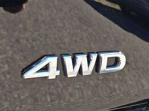 Certified 2024 Nissan Pathfinder S image 30