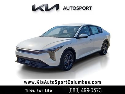 New 2026 Kia K4 LXS