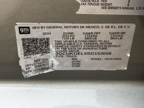Used 2025 Chevrolet Silverado 1500 LTZ AWD/4WD image 33