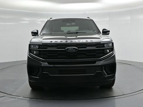 New 2025 Ford Expedition Max Platinum w/ Stealth Performance Package image 42