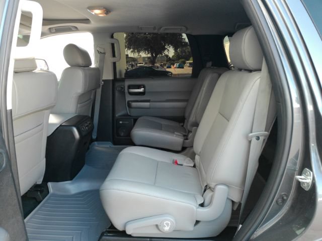 Used 2013 Toyota Sequoia Limited RWD image 18