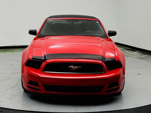 Used 2014 Ford Mustang Convertible w/ Equipment Group 102A RWD image 2
