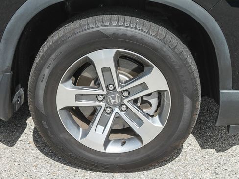 Used 2025 Honda Pilot EX-L image 13