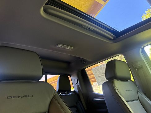 New 2026 GMC Sierra 1500 Denali AWD/4WD image 17