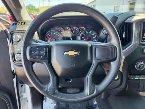 Used 2023 Chevrolet Silverado 1500 Custom AWD/4WD image 26