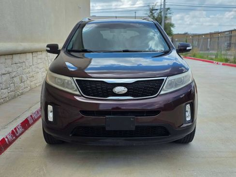Used 2014 Kia Sorento LX FWD image 8