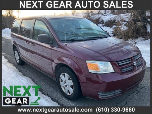 Used 2009 Dodge Grand Caravan SE w/ Climate Group image 2