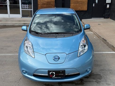 Used 2015 Nissan Leaf S w/ Charge Package FWD image 4