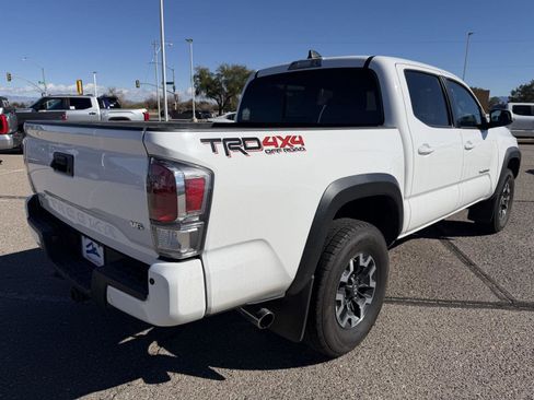 Used 2022 Toyota Tacoma TRD Off-Road image 5