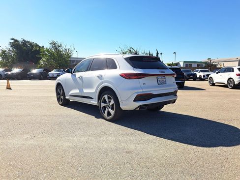Used 2025 Audi Q5 Premium Plus w/ Premium Plus image 4