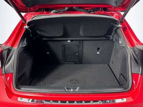 Used 2018 Mercedes-Benz GLA 250 4MATIC image 21