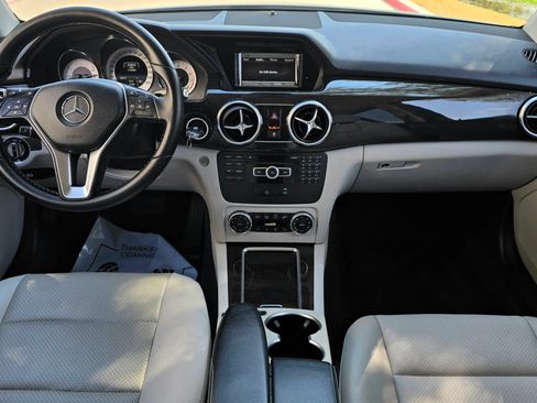 Used 2014 Mercedes-Benz GLK 350 2WD image 23