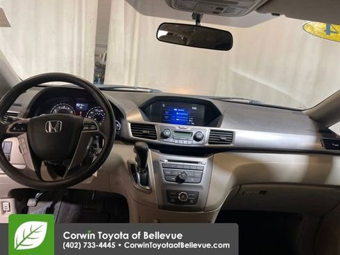 Used 2014 Honda Odyssey LX image 12