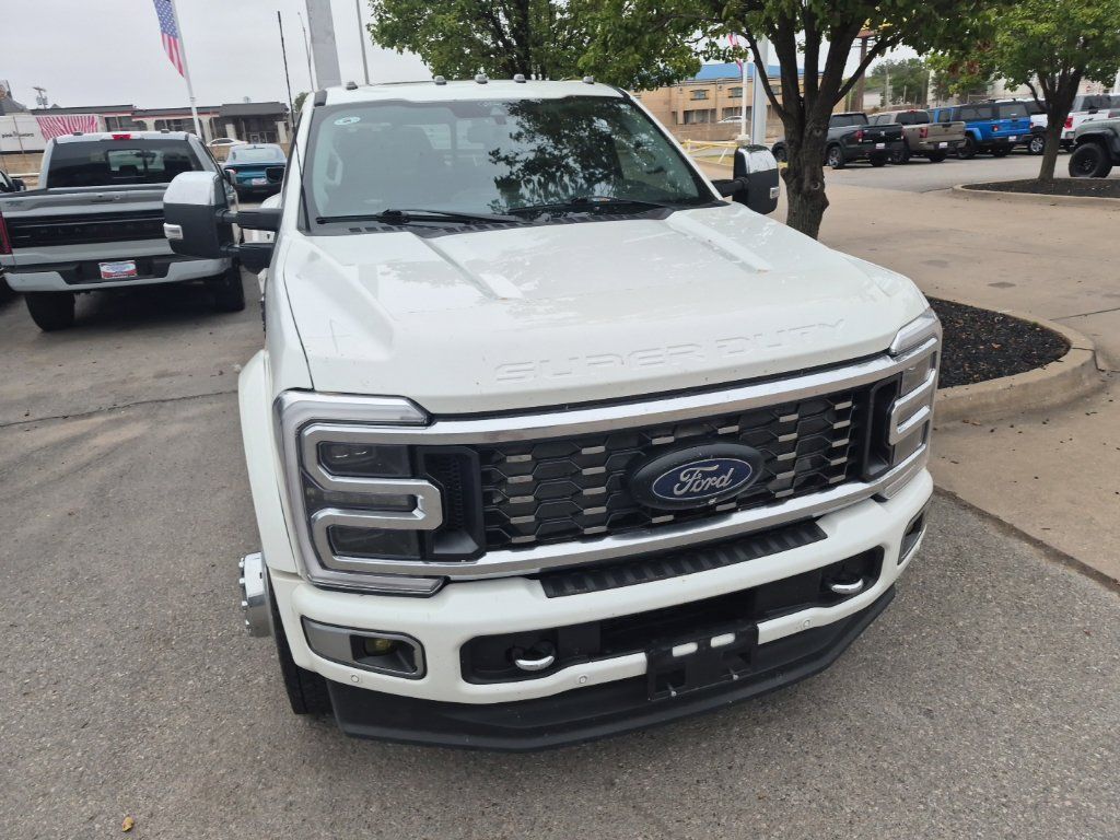 Used 2024 Ford F450 Limited AWD/4WD image 35