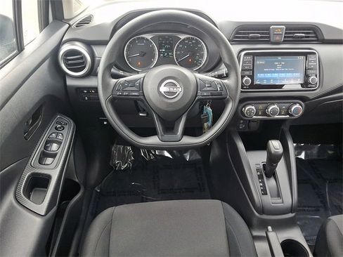 Used 2024 Nissan Versa S w/ S Plus Package image 11