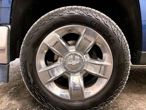 Used 2015 Chevrolet Silverado 1500 LTZ AWD/4WD image 9