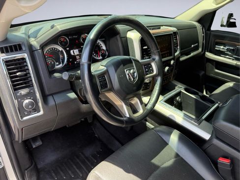Used 2015 RAM 1500 Laramie w/ Convenience Group AWD/4WD image 12