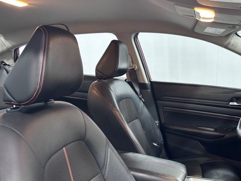 Used 2019 Nissan Altima 2.5 SR AWD/4WD image 19