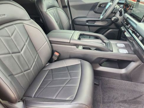 New 2027 Kia Telluride EX X-Line image 10