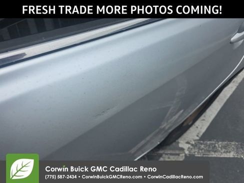 Used 2011 Toyota Camry LE FWD image 7