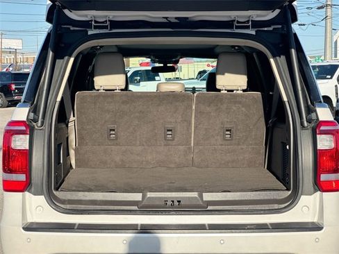 Certified 2018 Ford Expedition Max XLT w/ Equipment Group 202A image 25