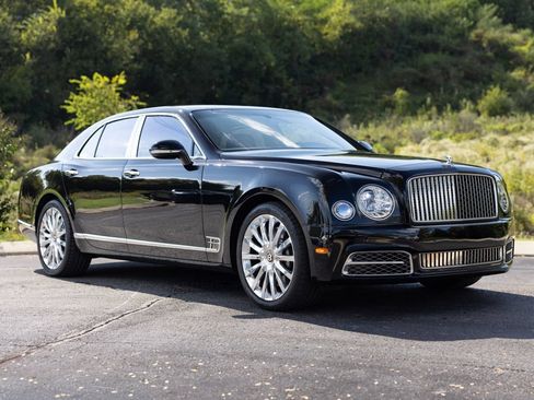 Used 2019 Bentley Mulsanne RWD image 14