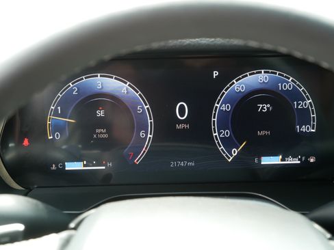 Used 2025 Jeep Grand Cherokee Laredo w/ Luxury Tech Group I AWD/4WD image 21