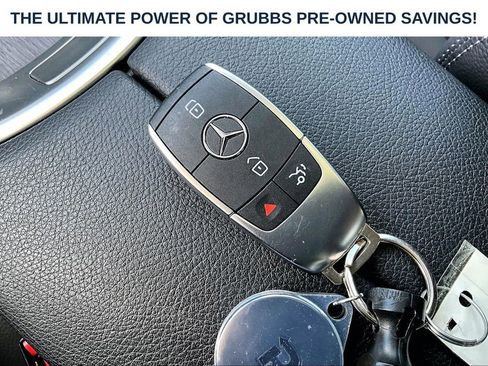 Used 2021 Mercedes-Benz GLC 300 image 14