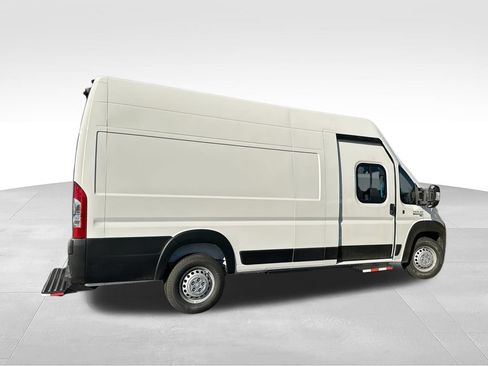 New 2024 RAM ProMaster 3500 w/ Delivery Van Package FWD image 9
