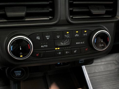 Certified 2022 Ford Maverick Lariat w/ Lariat Luxury Package AWD/4WD image 34